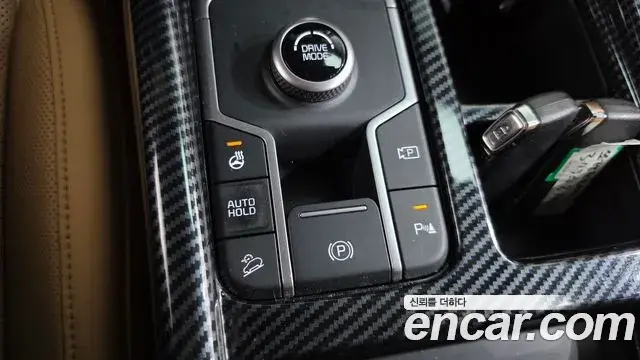 Kia Sorento 2023 — Фото 20/20