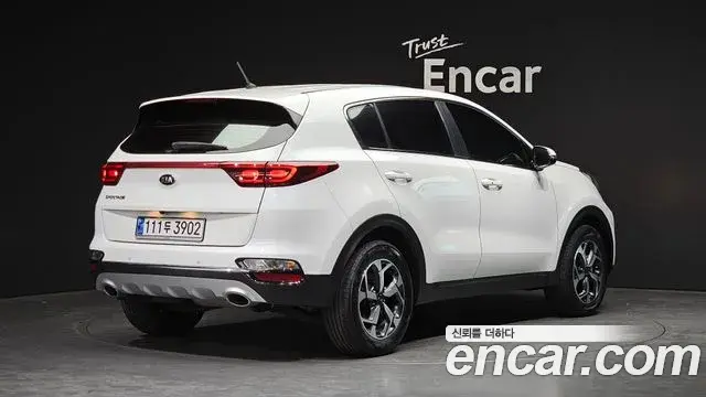 Kia Sportage The Bold 2021 — Фото 1/20