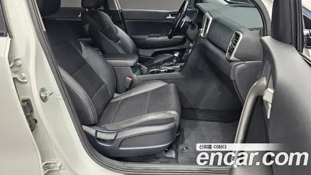 Kia Sportage The Bold 2021 — Фото 10/20