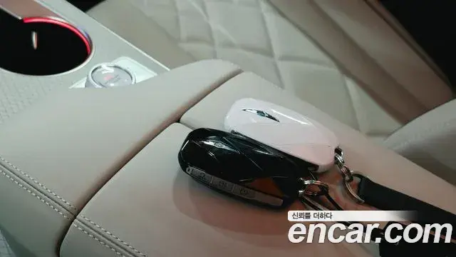 Genesis GV80 2025 — Photo 14/20
