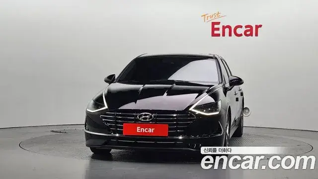 Hyundai Sonata 2021 — Фото 3/20