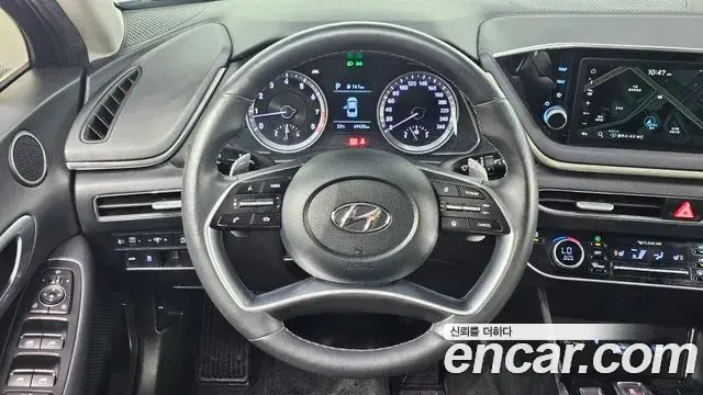 Hyundai Sonata 2021 — Фото 13/20