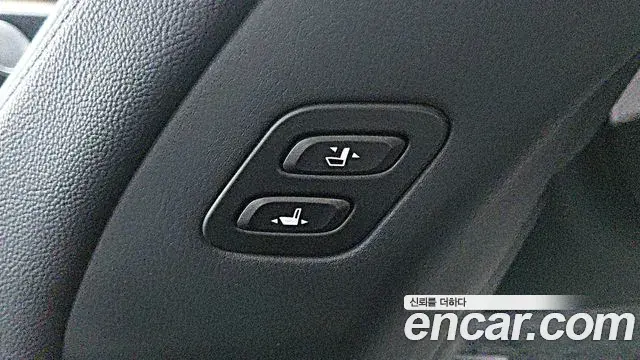 Kia The K9 2022 — Photo 11/20