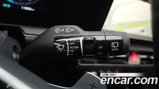 Kia Niro 2022 — Şəkil 25/33