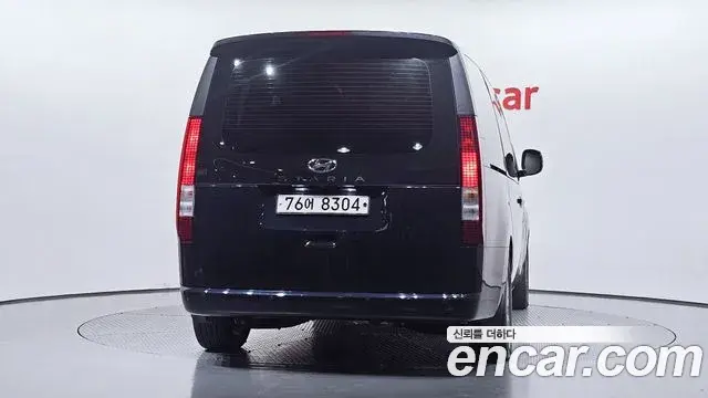 Hyundai Staria 2021 — Фото 4/20