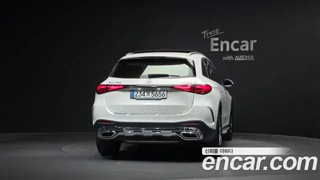 Mercedes-Benz GLC-Class 2023 — Фото 4/20