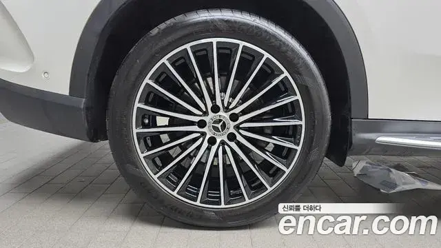 Mercedes-Benz GLC-Class 2023 — Фото 5/20