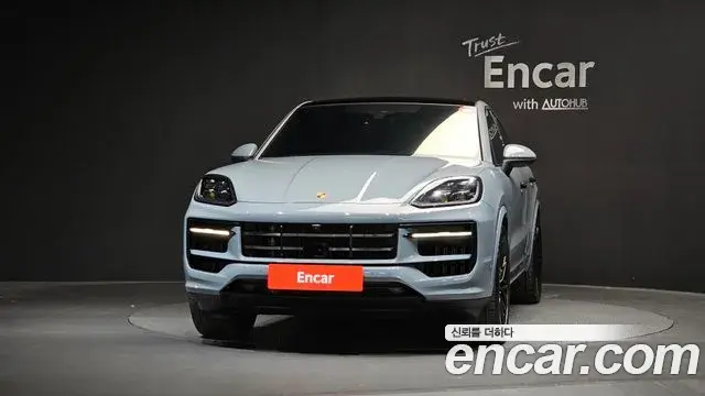 Porsche Cayenne 2024 — Фото 2/20