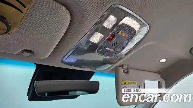 Genesis GV70 2026 — ფოტო 30/31