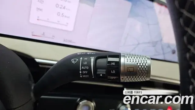 Genesis GV70 2026 — ფოტო 20/31
