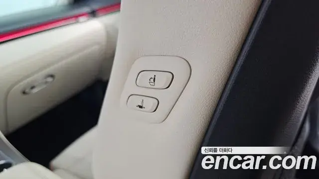 Genesis GV70 2026 — ფოტო 13/31