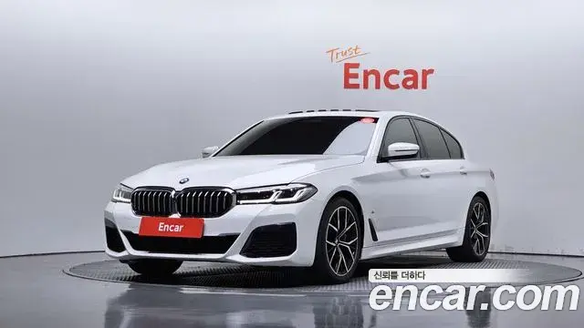 BMW 5 Series 2023 — Фото 1/20
