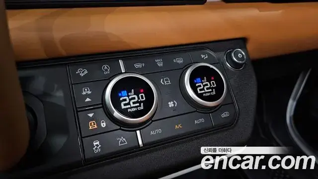 Land Rover Defender 2024 — Фото 20/20