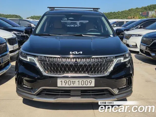 Kia Carnival 2021 — Photo 2/20