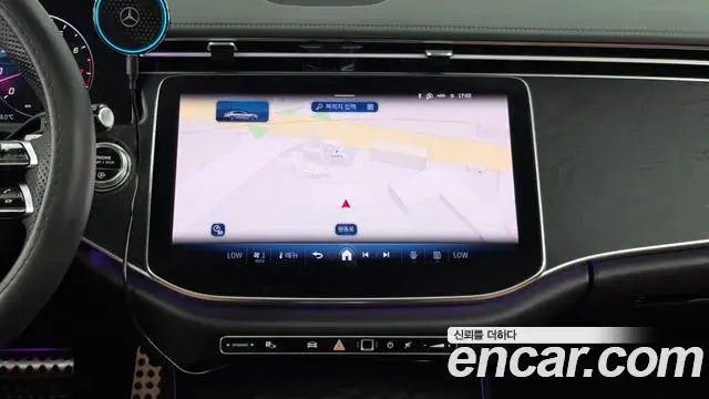Mercedes-Benz E-Class 2026 — Photo 14/20