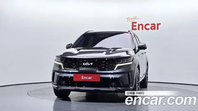 Kia Sorento 2023 — Фото 3/20