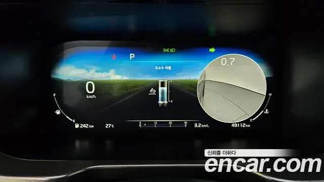 Kia Sorento 2023 — Фото 8/20