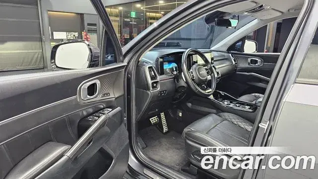 Kia Sorento 2023 — Фото 10/20