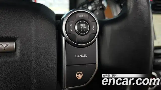 Land Rover Discovery 5 2018 — Фото 16/20