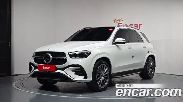 Mercedes-Benz GLE-Class 2024 — Фото 1/20