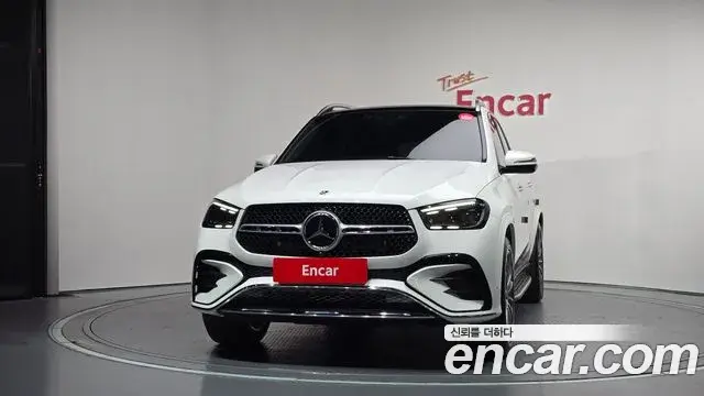 Mercedes-Benz GLE-Class 2024 — Фото 3/20