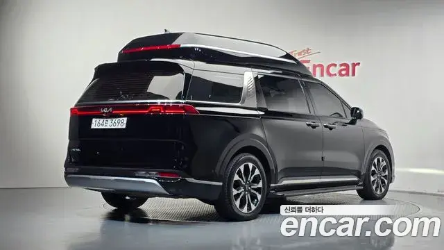 Kia Carnival 2022 — Фото 2/20