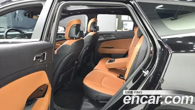 Kia Sportage 2024 — Фото 11/20