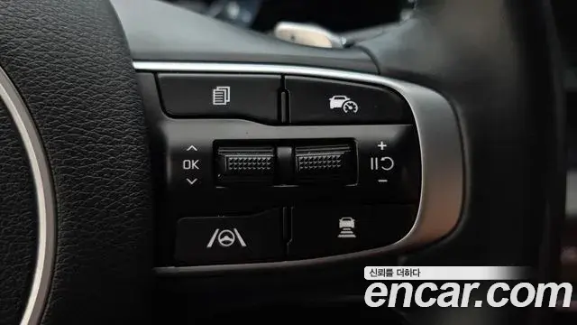 Kia Sportage 2024 — Фото 18/20