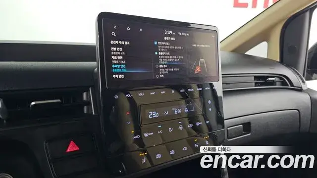 Hyundai Staria 2021 — Фото 14/20