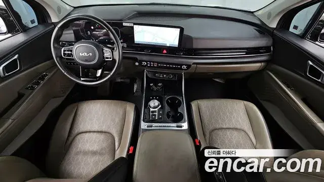 Kia Carnival 2024 — Фото 7/20