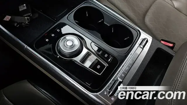Kia Carnival 2024 — Фото 9/20