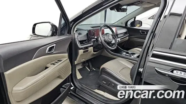 Kia Carnival 2024 — Фото 10/20