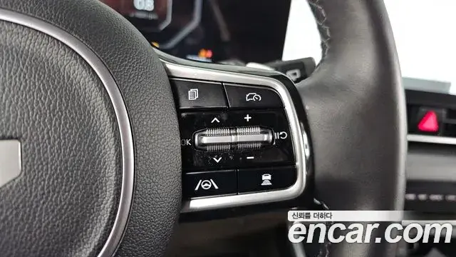 Kia Carnival 2024 — ფოტო 10/36