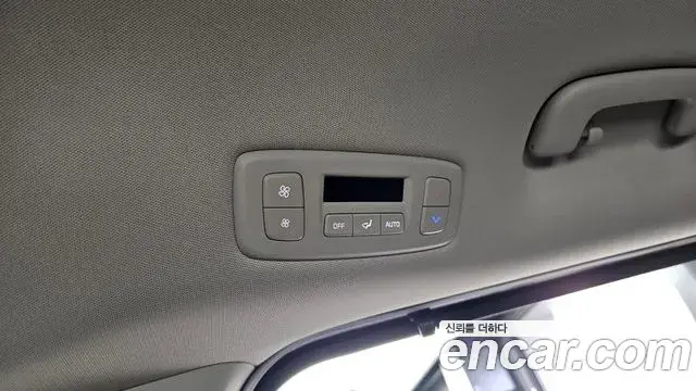 Kia Carnival 2024 — ფოტო 22/36
