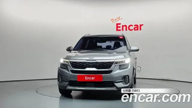 Kia Seltos 2019 — Фото 3/20