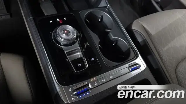 Kia Carnival 2025 — Фото 9/20