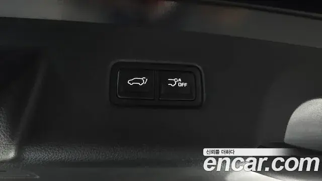 Kia Carnival 2025 — Фото 16/20