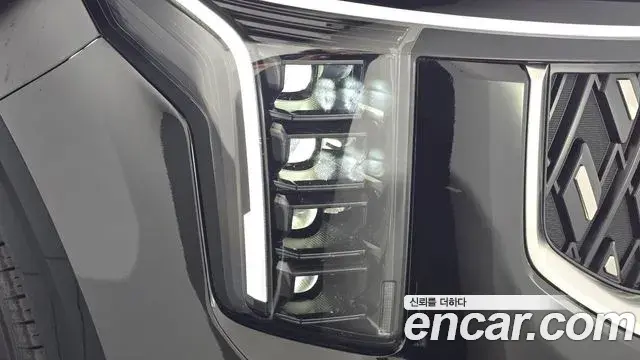 Kia Carnival 2025 — Şəkil 26/30