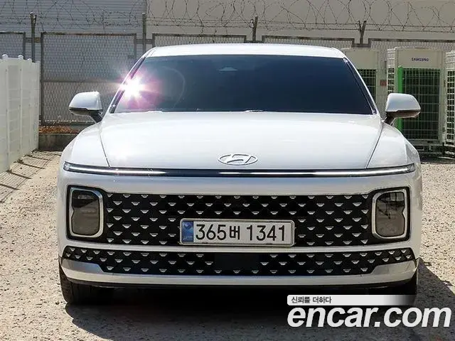 Hyundai Grandeur 2023 — Фото 9/20
