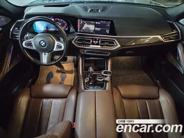 BMW X6 2022 — Фото 10/20