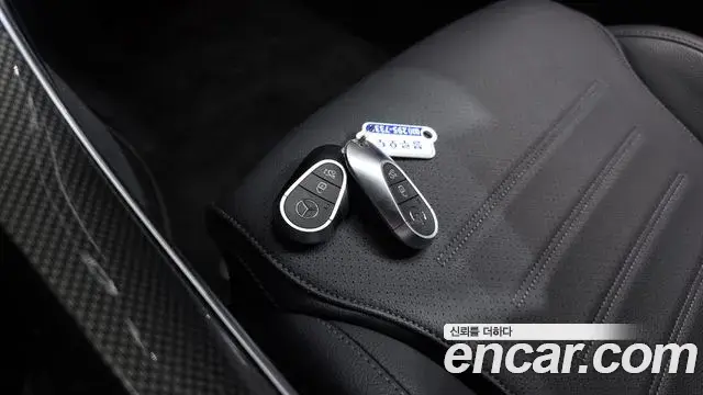 Mercedes-Benz C-Class 2023 — Фото 18/20