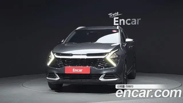 Kia Sportage 2023 — Фото 3/20