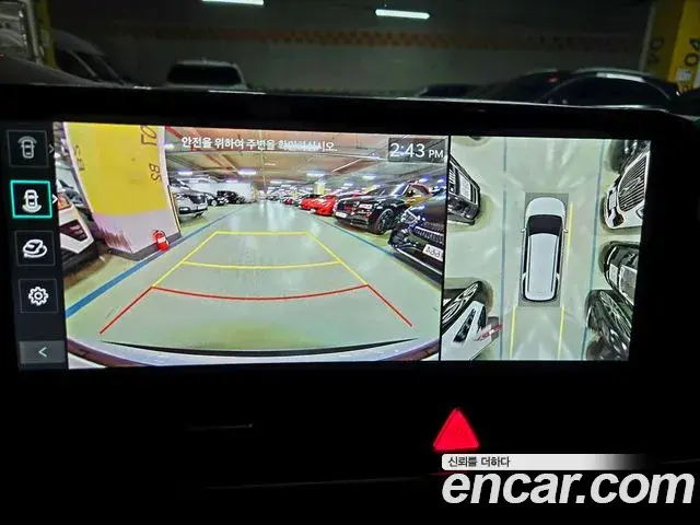 Kia Carnival 2025 — Photo 18/20