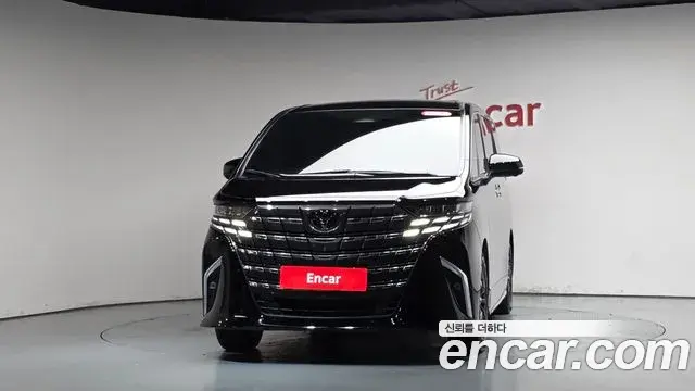 Toyota Alphard 2025 — Şəkil 13/44