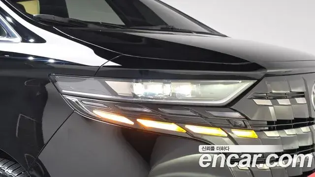 Toyota Alphard 2025 — Şəkil 44/44