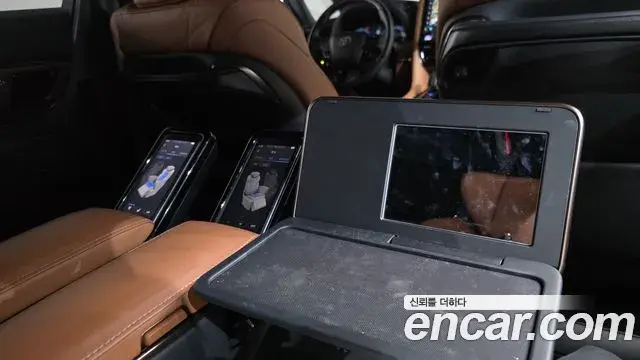 Toyota Alphard 2025 — Şəkil 22/44