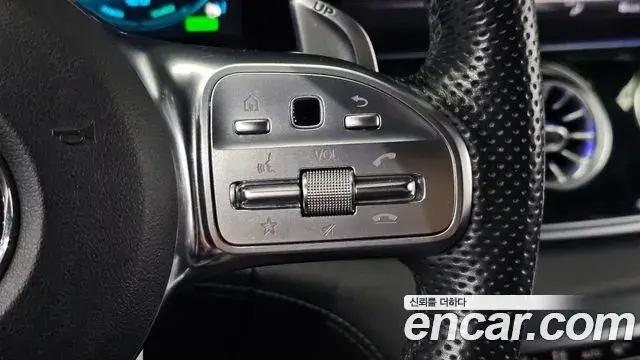Mercedes-Benz AMG GT 2019 — ფოტო 15/20