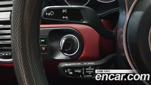Porsche Cayenne 2020 — Фото 17/20