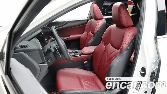 Lexus NX350h 2023 — Photo 14/20