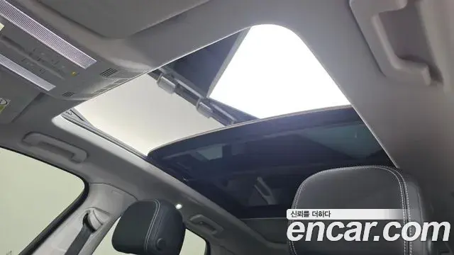 Volkswagen Touareg 2021 — Şəkil 18/35